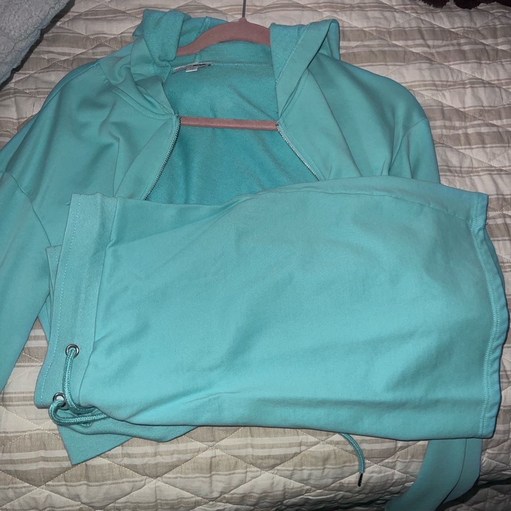 Fashion nova skirt set xl